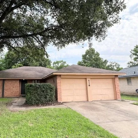 Rent this 4 bed house on 540 Dalewood Drive in Missouri City, TX 77489