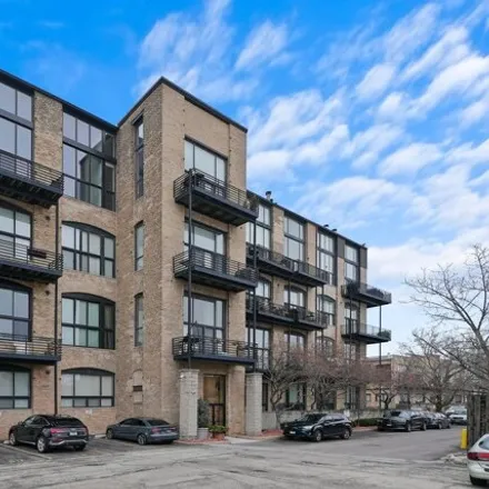 Buy this 1 bed condo on River Bend Lofts in 2614 North Clybourn Avenue, Chicago