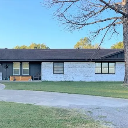 Buy this 4 bed house on 4901 Wilson Street in Durant, OK 74701