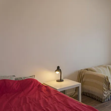 Rent this 3 bed room on Rua da Venezuela in 1500-618 Lisbon, Portugal