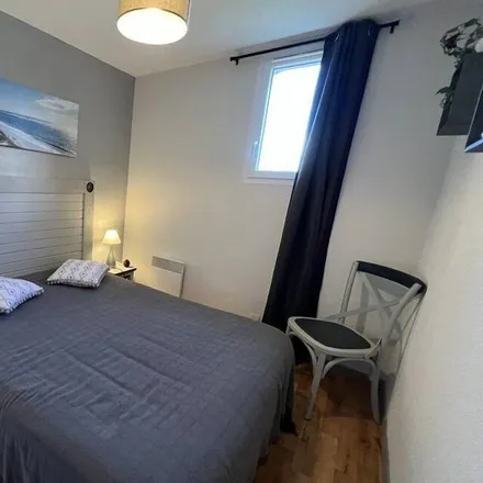 Rent this 2 bed house on Le Verdon in Rue de la Gare, 33123 Le Verdon-sur-Mer