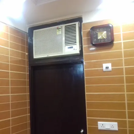 Image 3 - unnamed road, Lajpat Nagar, - 110024, Delhi, India - Apartment for rent