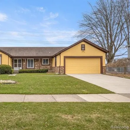 Buy this 3 bed house on 12236 Appletree Drive in Plymouth Charter Township, MI 48170