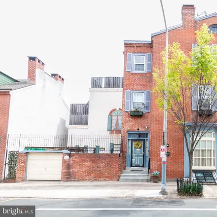 Image 4 - Trade Winds Bed and Breakfast, 943 Lombard Street, Philadelphia, PA 19147, USA - Townhouse for sale