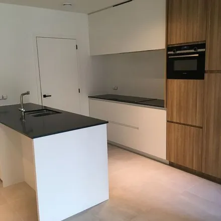 Rent this 4 bed apartment on Willekensmolenstraat 28 in 3500 Hasselt, Belgium
