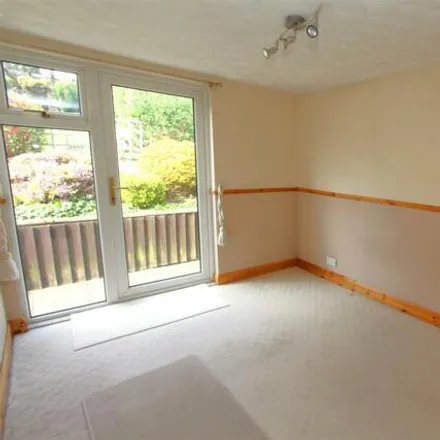 Image 5 - Taynton Close, Oldland Common, BS30 6JZ, United Kingdom - Duplex for sale