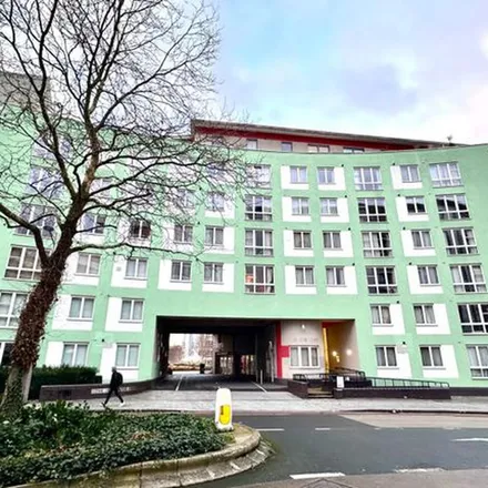 Image 2 - The Villa, Hannover Quay, Bristol, BS1 5JS, United Kingdom - Apartment for rent