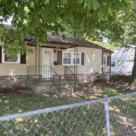 Buy this 3 bed house on 2402 North Fares Avenue in Evansville, IN 47711