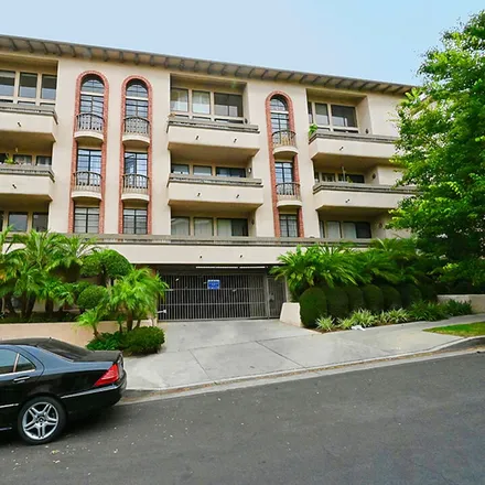 Buy this 2 bed condo on 1833 Fairburn Avenue in Los Angeles, CA 90025