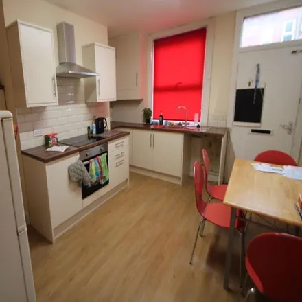 Rent this 4 bed house on MetalWorks in Hessle Mount, Leeds