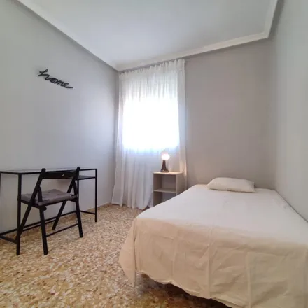 Rent this 4 bed room on Calle de Monte San Marcial in 28053 Madrid, Spain