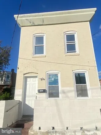 Buy this 3 bed house on 1319 Read Street in Wilmington, DE 19805