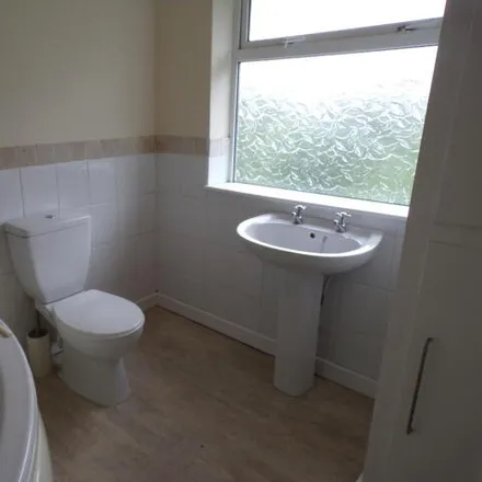 Image 7 - 17 Kent Road, Arnold, NG3 6BE, United Kingdom - House for rent