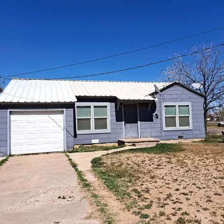Buy this 2 bed house on 439 31st Street in Snyder, TX 79549