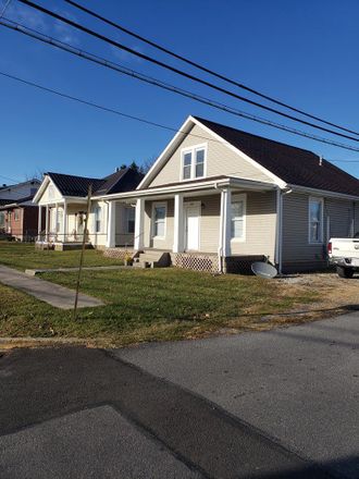 Rent this 4 bed house on South Ave in Princeton, WV