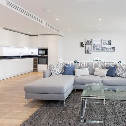 Rent this 2 bed apartment on Wandsworth Road in London, SW8 2FW