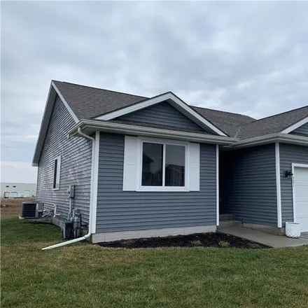 Buy this 3 bed house on 703 37th Street Southwest in Bondurant, IA 50035