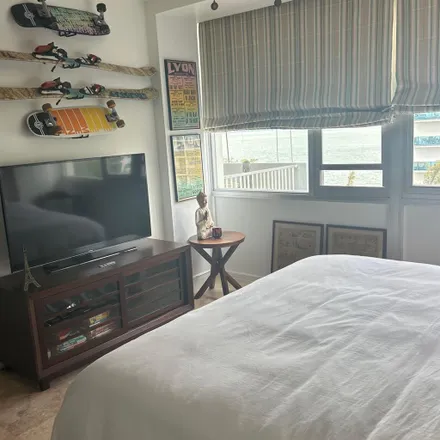 Image 3 - Treasures On the Bay, 7525 East Treasure Drive, North Bay Village, Miami-Dade County, FL 33141, USA - Room for rent