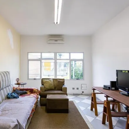 Buy this 2 bed house on Rua Iquiririm 628 in Butantã, São Paulo - SP