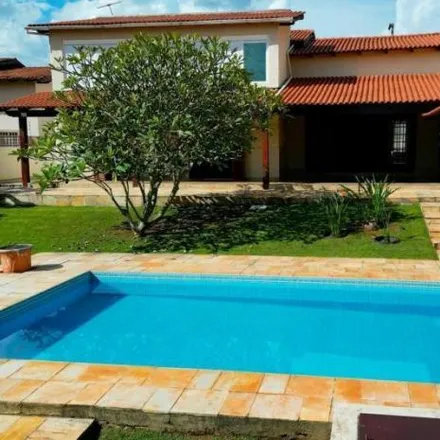 Buy this 5 bed house on SHIS QI 27 Conjunto 3 in Lago Sul - Federal District, 71680-349