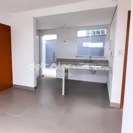 Buy this 2 bed apartment on Rua Varzelândia in Candelária, Belo Horizonte - MG