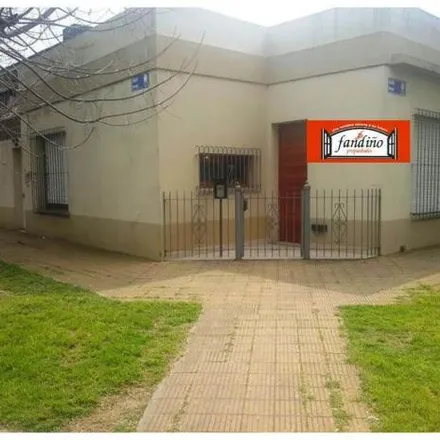 Image 2 - French 1201, Partido de Lomas de Zamora, 1828 Banfield, Argentina - House for sale