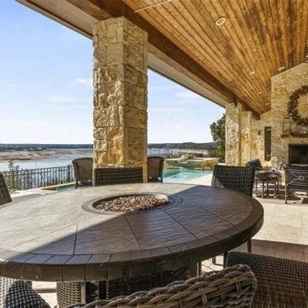 Image 8 - 6504 Lantern View Drive, Jonestown, Travis County, TX 78645, USA - House for sale