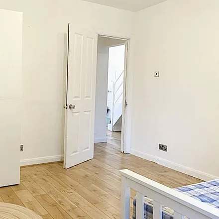 Rent this 5 bed apartment on 153-179 Frensham Drive in London, SW15 3ED