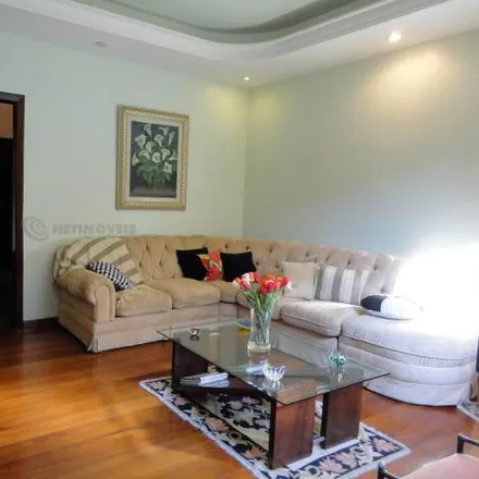 Buy this 4 bed house on Rua Engenheiro Baleeiro in Jardim Montanhês, Belo Horizonte - MG