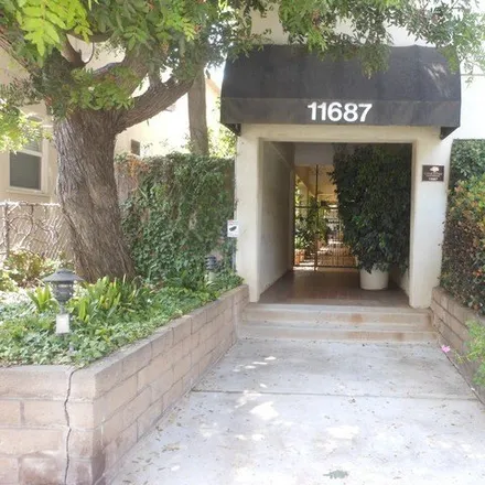 Rent this 1 bed condo on Barrington & Montana in South Barrington Avenue, Los Angeles