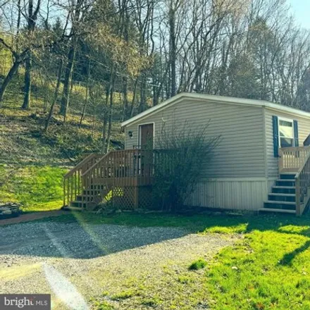 Buy this studio apartment on David S. Ammerman Trail in Lawrence Township, PA 16843