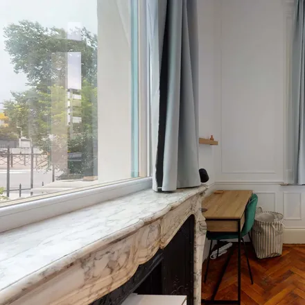 Rent this 15 bed room on 204 Rue du Faubourg de Roubaix in 59000 Lille, France