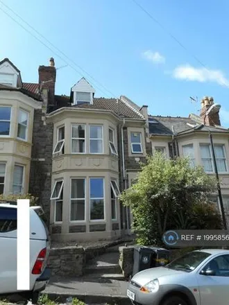 Rent this 7 bed townhouse on 11 Southfield Road in Bristol, BS6 6AX