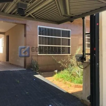 Rent this 3 bed house on Avenida José Micheletti in Centro, Piracicaba - SP