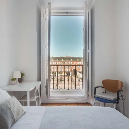 Image 3 - Calle de la Sal, 3, 28012 Madrid, Spain - Apartment for rent