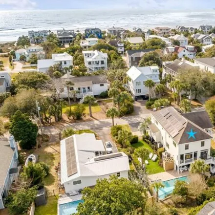 Buy this 6 bed house on 135 Carolina Boulevard in Isle of Palms, Charleston County