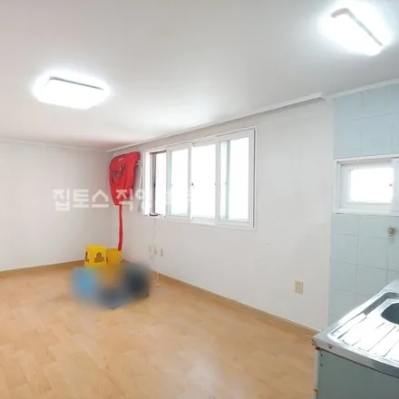 Image 2 - 서울특별시 강남구 논현동 37-14 - Apartment for rent