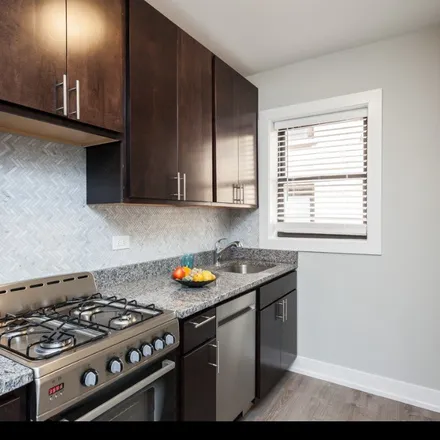 Image 9 - 429 West Belden Avenue - Apartment for rent