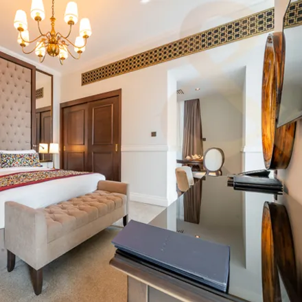 Image 6 - Shoreline Street, Palm Jumeirah, Dubai, United Arab Emirates - Apartment for sale