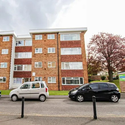 Rent this 1 bed apartment on 25-40 Fairlawnes in London, SM6 8BG