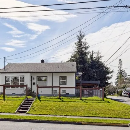 Buy this 3 bed house on 502 East Division Street in Mount Vernon, WA 98274