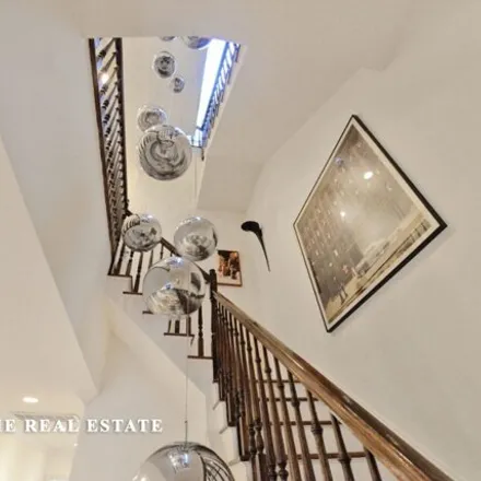 Image 4 - 205 East 61st Street, New York, NY 10065, USA - Townhouse for rent