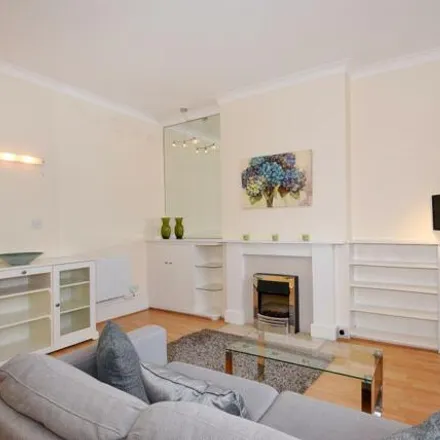 Image 4 - Willoughby House, 1 Willoughby Road, London, NW3 1RT, United Kingdom - Room for rent