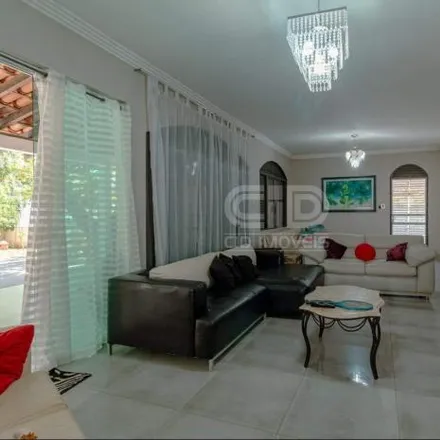 Buy this 3 bed house on Rua Bernardo Guimaraes in Santa Cruz, Cuiabá - MT