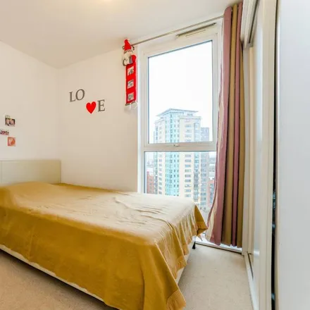 Rent this 2 bed apartment on Tahir Group in 236 High Street, London