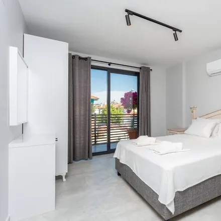 Rent this 5 bed duplex on Muğla