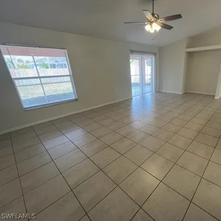 Image 3 - 326 Nicholas Parkway East, Cape Coral, FL 33990, USA - House for rent
