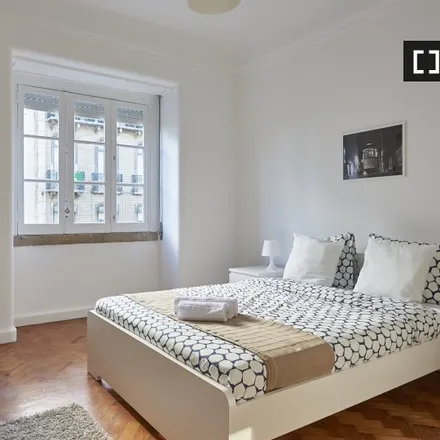 Rent this 6 bed apartment on Elefante Branco in Rua do Conde de Redondo, 1150-006 Lisbon