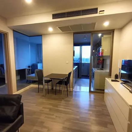 Rent this 1 bed apartment on The Room Rama 4 in Rama IV Road, Trok Salak Hin Community