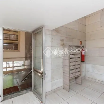 Buy this 3 bed apartment on Ferragem Majestic in Rua dos Andradas, Historic District